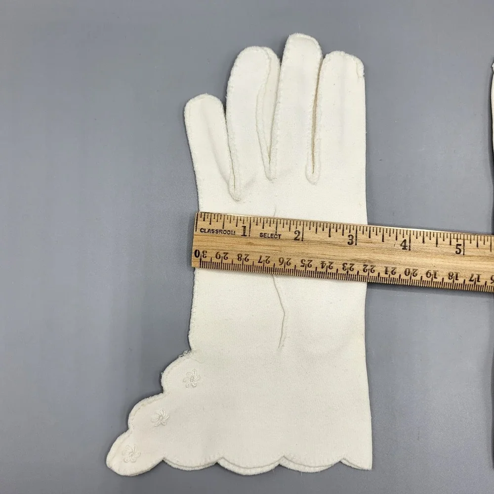 Hansen Vintage Formal Gloves Womens Scalloped Edge Mid-Century Cream 3 Sets